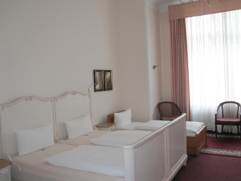 Hotel Pension Fasanenhaus เบอร์ลิน ห้อง รูปภาพ