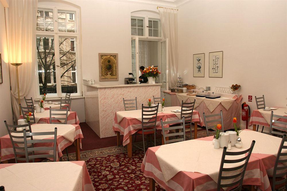 Hotel Pension Fasanenhaus เบอร์ลิน ภายนอก รูปภาพ